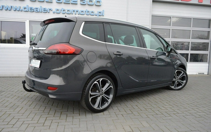 Opel Zafira cena 41500 przebieg: 214000, rok produkcji 2014 z Hrubieszów małe 781